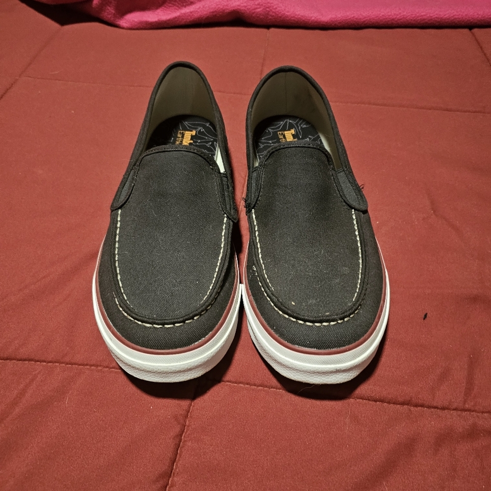 Men's boat shoes